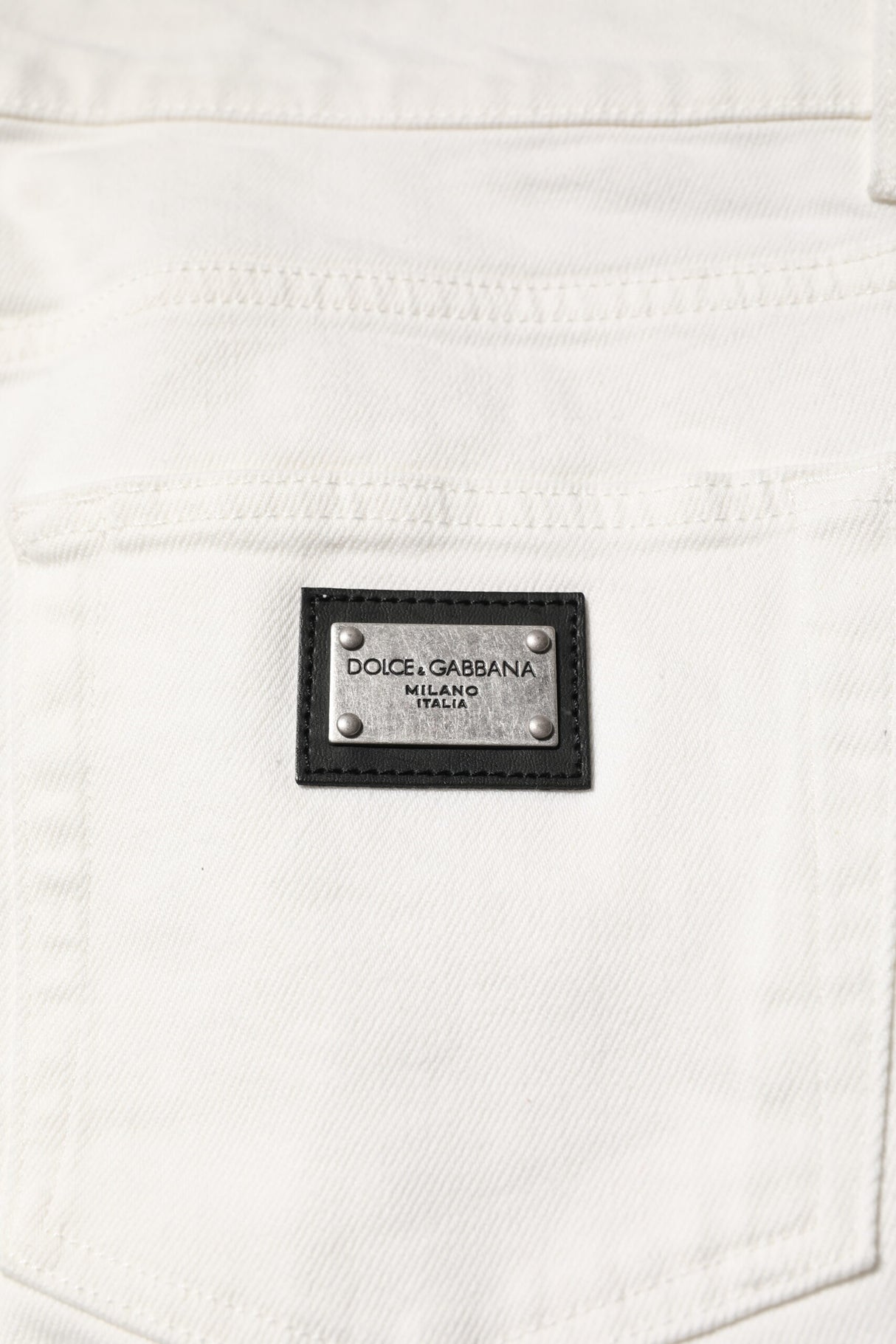 Dolce & Gabbana White Cotton Logo Plaque Slim Fit Denim Jeans