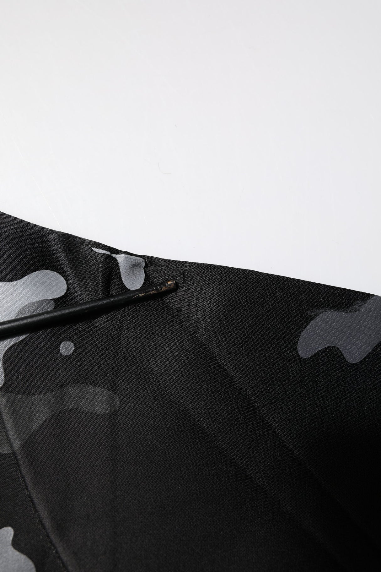 Dolce & Gabbana Black Camouflage Pullover Sweatshirt Sweater