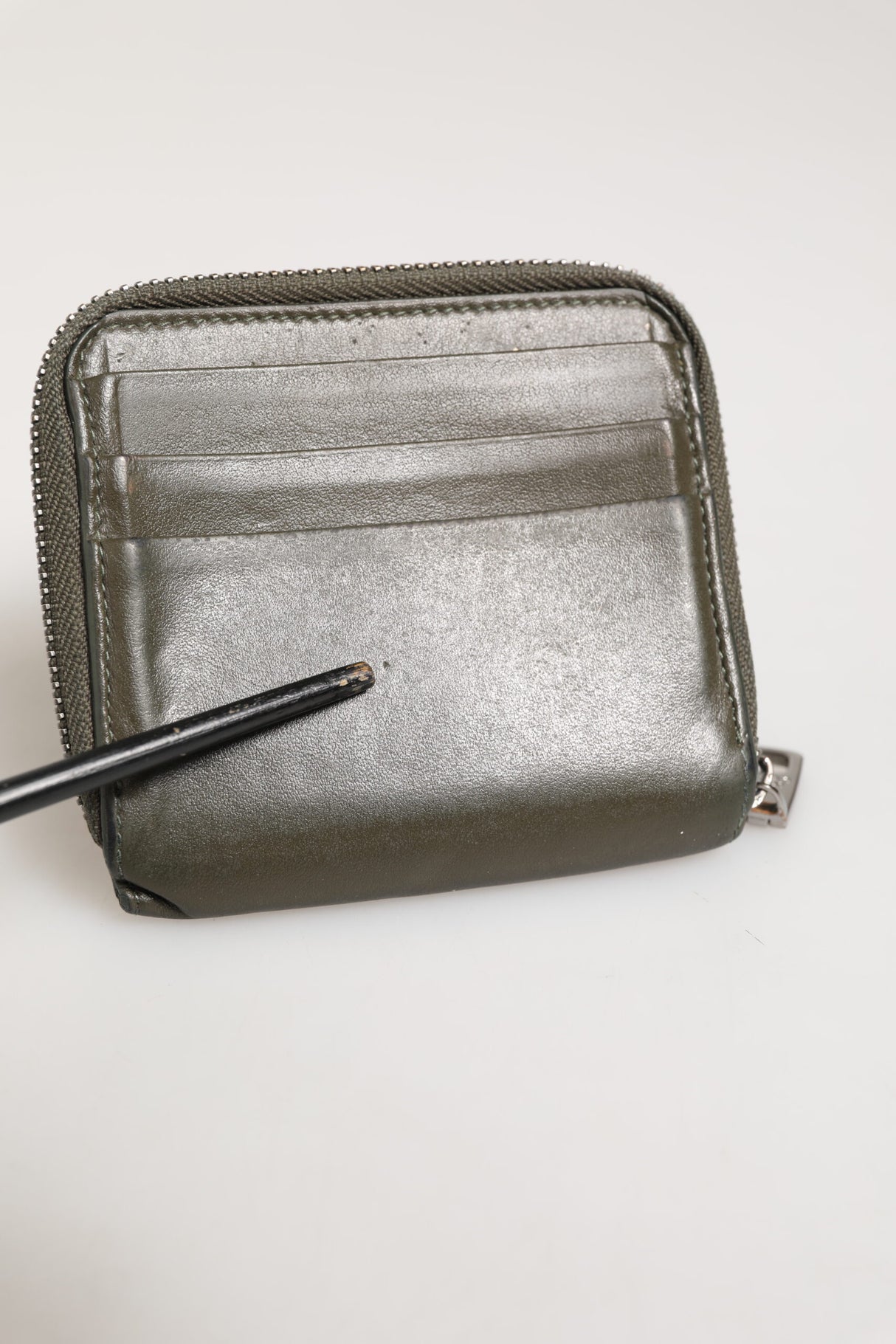 Dolce & Gabbana Military Green Leather Logo Plaque Card Holder Coin Purse Wallet