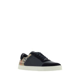 Burberry Stevie Sneakers