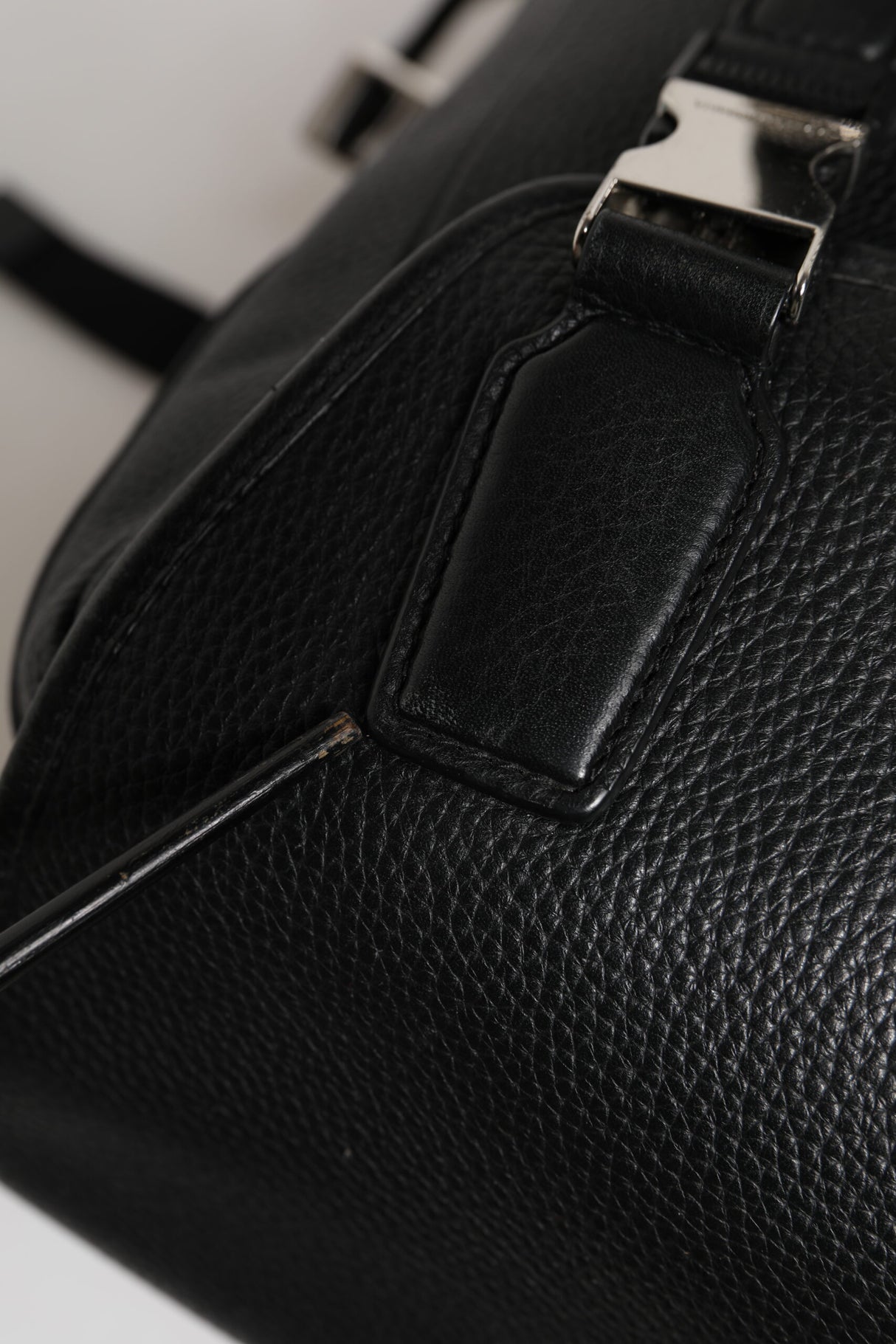 Dolce & Gabbana Black Palermo Backpack Hammered Calfskin Leather Bag